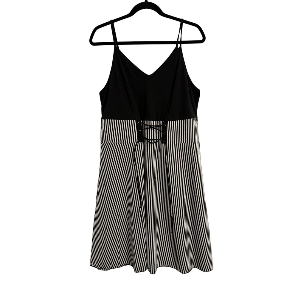 Women's Plus 1X Whimsigoth Lace Up Waist Stripe Sleeveless Dress Sexy‎ Goth